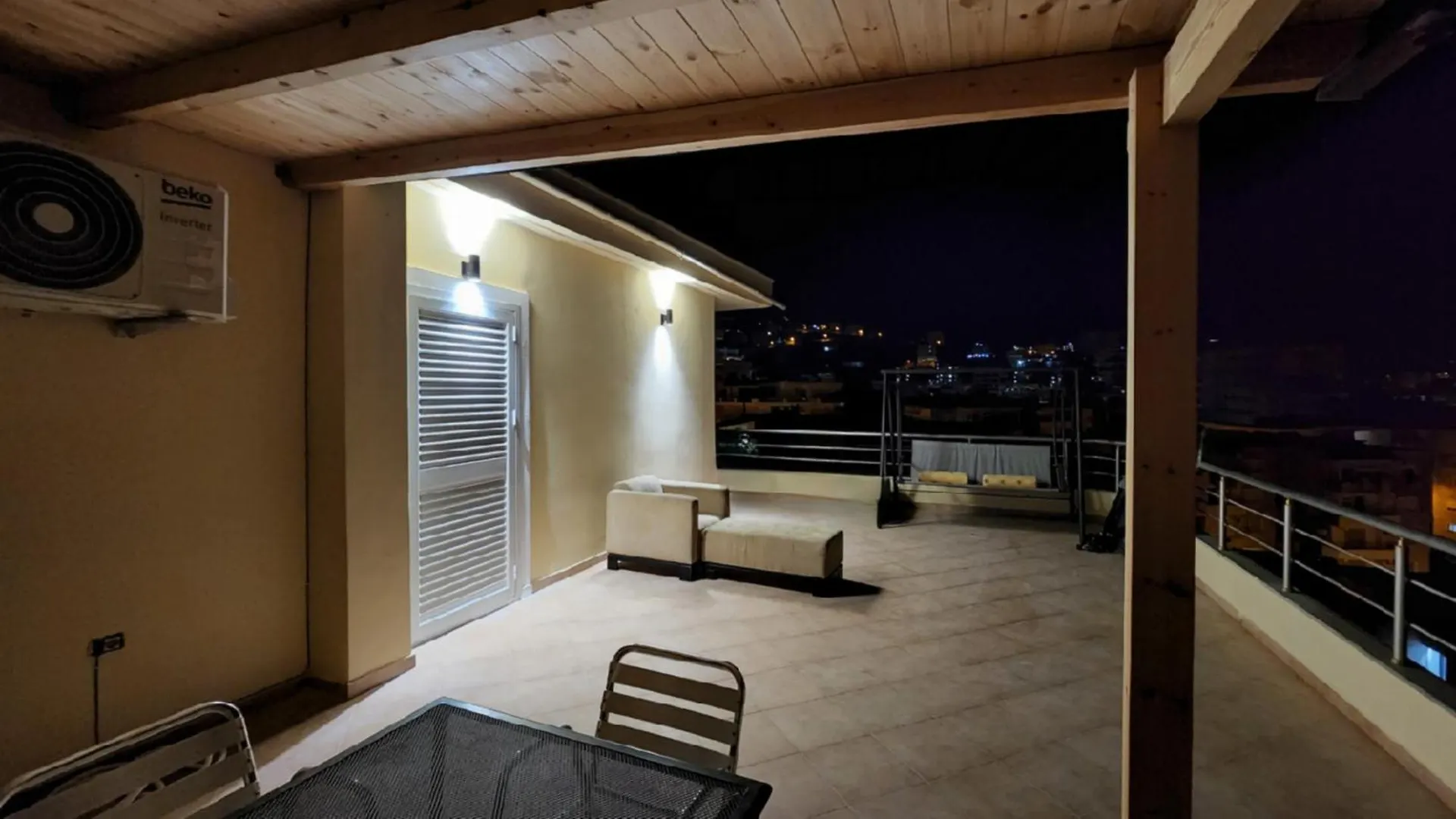 Glen'S Rooftop Sarandë
